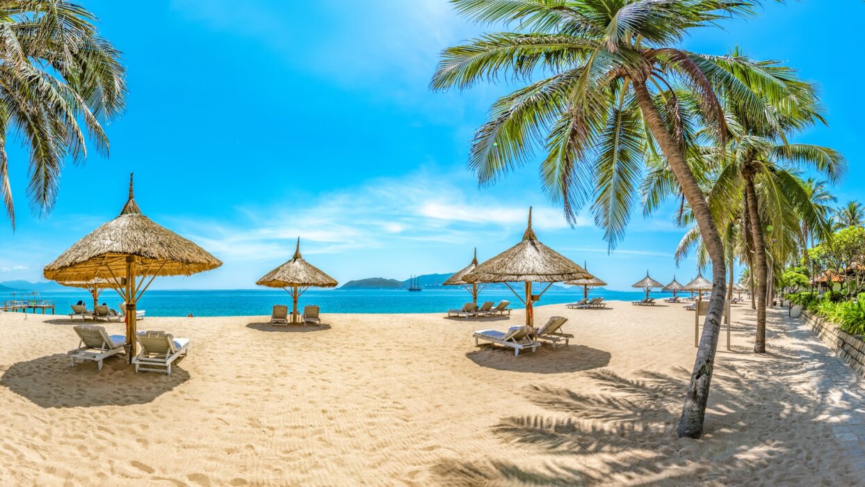 QUY NHƠN – NHA TRANG: Hướng Về Thiên Đường Biển Miền Trung! (5 ngày 4 đêm)