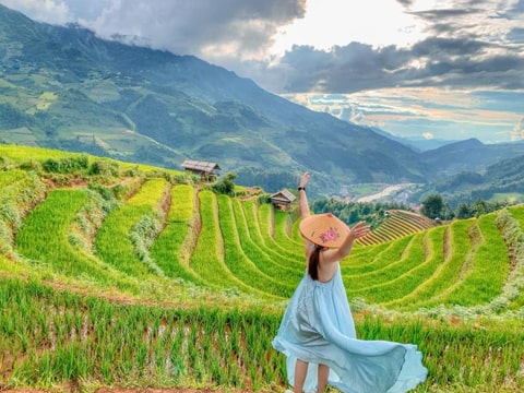 Chinh Phục "Nóc Nhà Đông Dương" & Cầu Kính Bạch Long - Tour Tây Bắc 5N4Đ