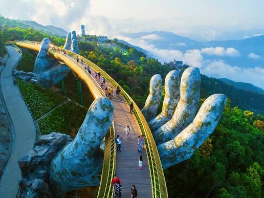 Explore Da Nang - Ba Na Hill - Golf Experience.