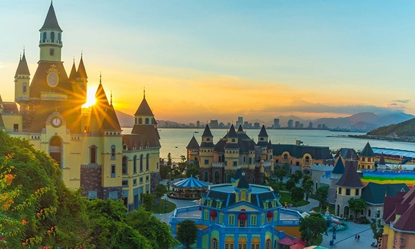 Nha Trang - VinWonders - Golf Experience