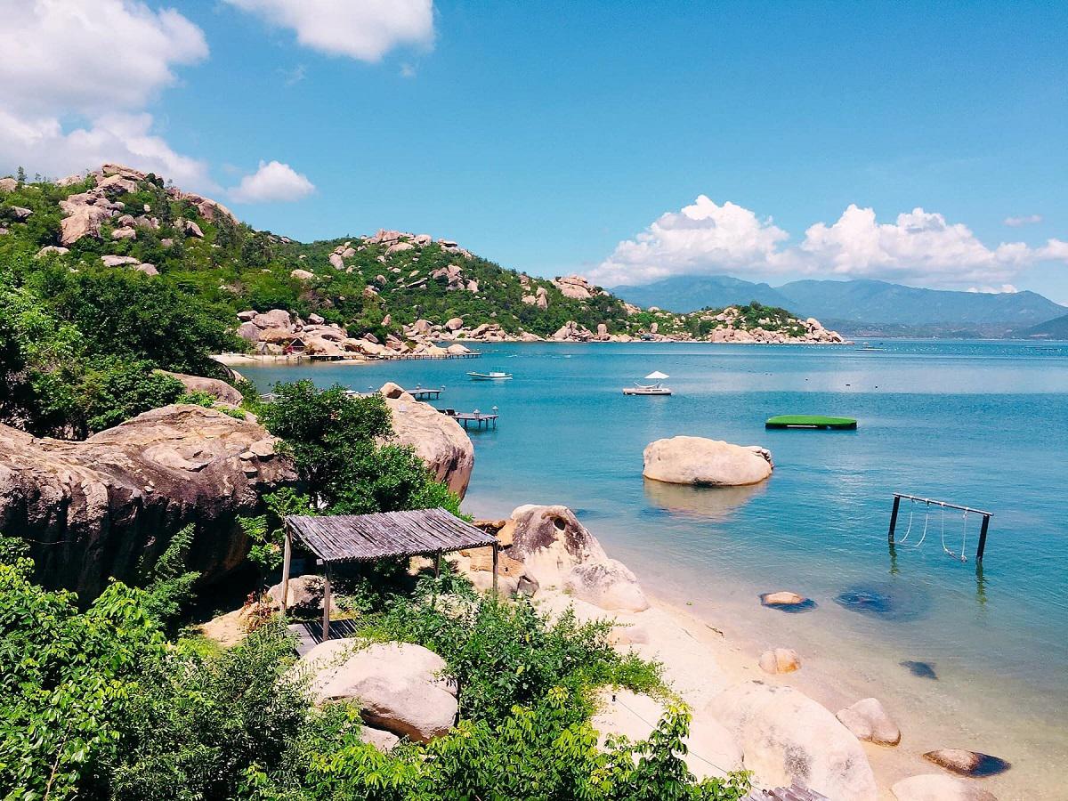 CHƯƠNG TRÌNH DU LỊCH ĐẶC SẮC: ĐÀI LOAN – VỊNH XANH NHA TRANG – TRẢI NGHIỆM GOLF ĐẲNG CẤP (5 Ngày 4 Đêm)