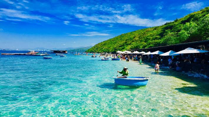 CHƯƠNG TRÌNH TOUR ĐẶC SẮC: ĐÀI LOAN – VỊNH XANH NHA TRANG – MŨI NÉ (5 Ngày 4 Đêm)
